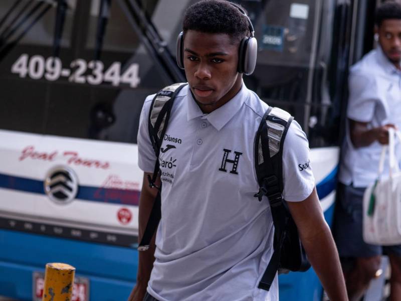 Keylor Figueroa será titular esta noche con Honduras ante Jamaica.