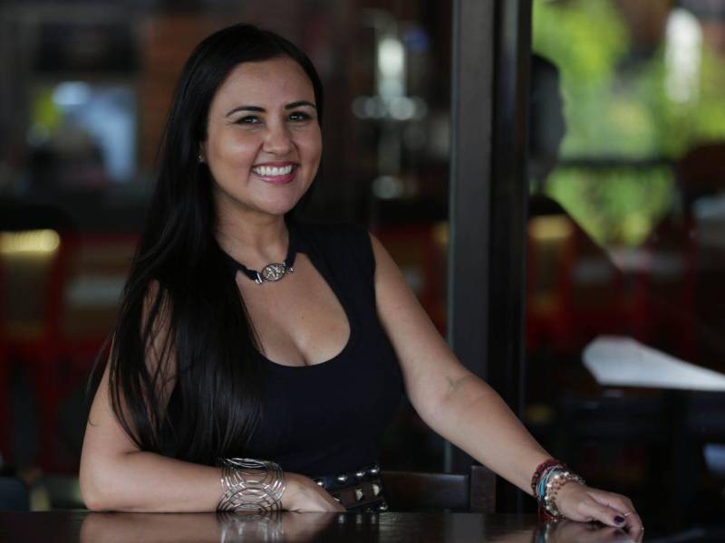Cris Meléndez es una conocida actriz salvadoreña que está de visita en Honduras con motivo de esta premier. Cris Meléndez es una conocida actriz salvadoreña que está de visita en Honduras con motivo de esta premier.