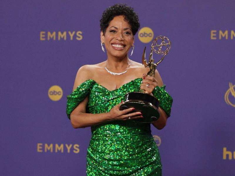 Quién es Liza Colón-Zayas, la actriz latina de The Bear que aspira a un nuevo Emmy en 2025