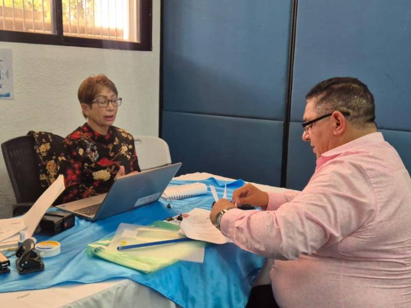 La Unidad de Financiamiento, Transparencia y Fiscalización (UFTF) amplió el horario para que todos pudieran cumplir con ese requisito.