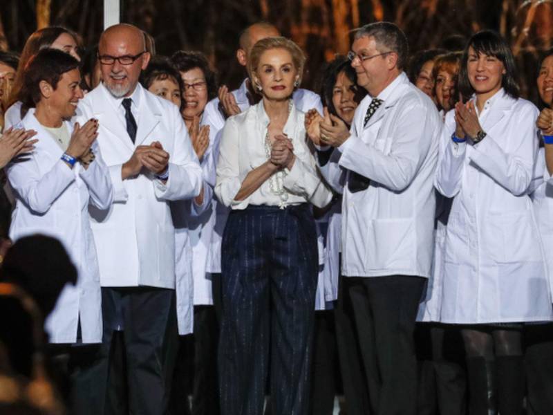 De Caracas a Nueva York: cómo Carolina Herrera construyó un imperio de la moda sin estudiar diseño