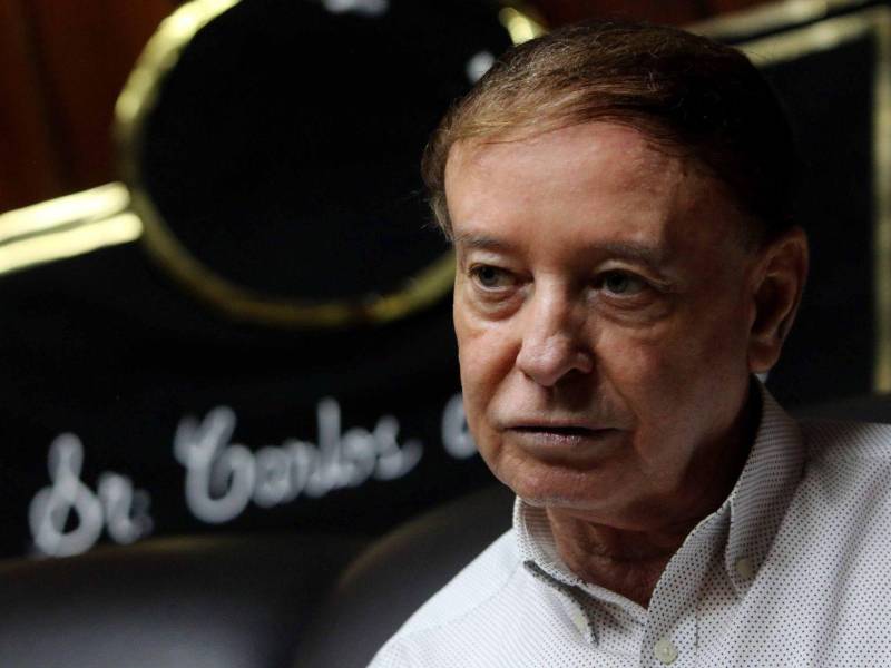 El gobernante multiperíodos en la comuna de Comayagua asegura que nunca ha tenido seguridad personal y que puede caminar tranquilamente por Comayagua.