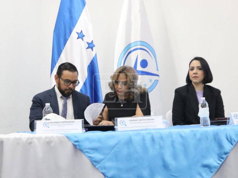 Los candidatos a cargos de elección pública tenían hasta el 30 de abril de este año para presentar sus informes financieros ante la UFTF.
