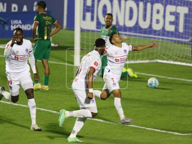 José Mario Pinto acerca a Olimpia a su título 40 en el fútbol hondureño