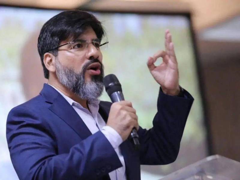 El funcionario quedó suspendido de su cargo.