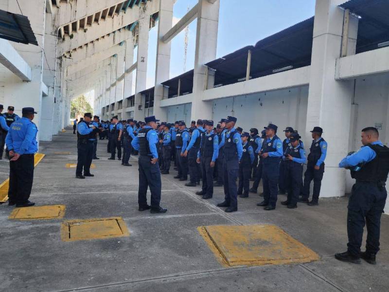 Los policías son los inversionistas de los equipos de fútbol que tiene la Policía Nacional.
