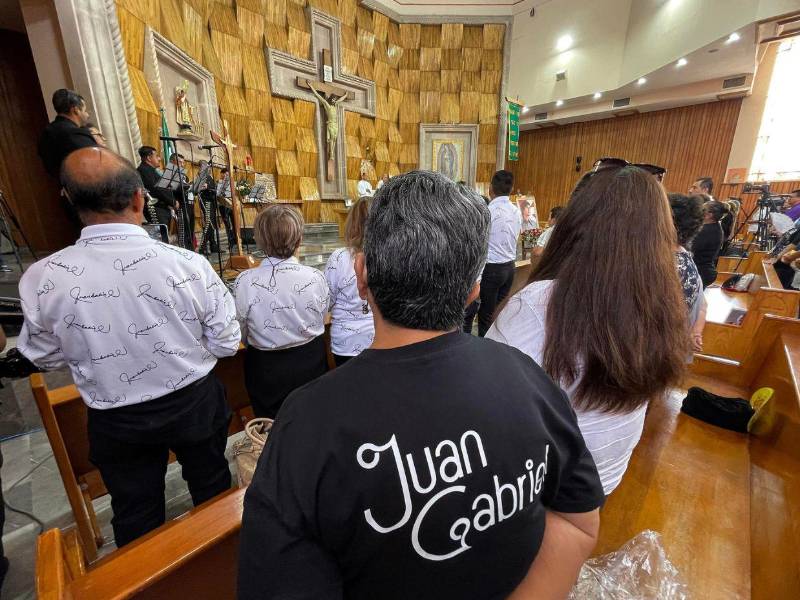 Seguidores de Juan Gabriel se reúnen en Ciudad Juárez a nueve años de su fallecimiento