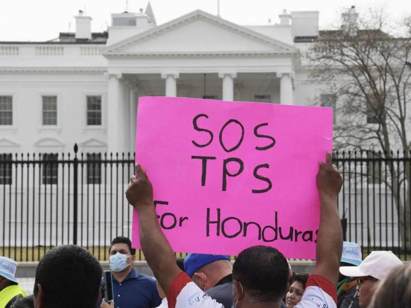Tras la cancelación del Estatus de Protección Temporal (TPS) para al menos 55,000 hondureños, aún permanecen abiertas diversas alternativas legales, tanto individuales como judiciales, que podrían permitir la regularización migratoria o frenar temporalmente los efectos de la medida.