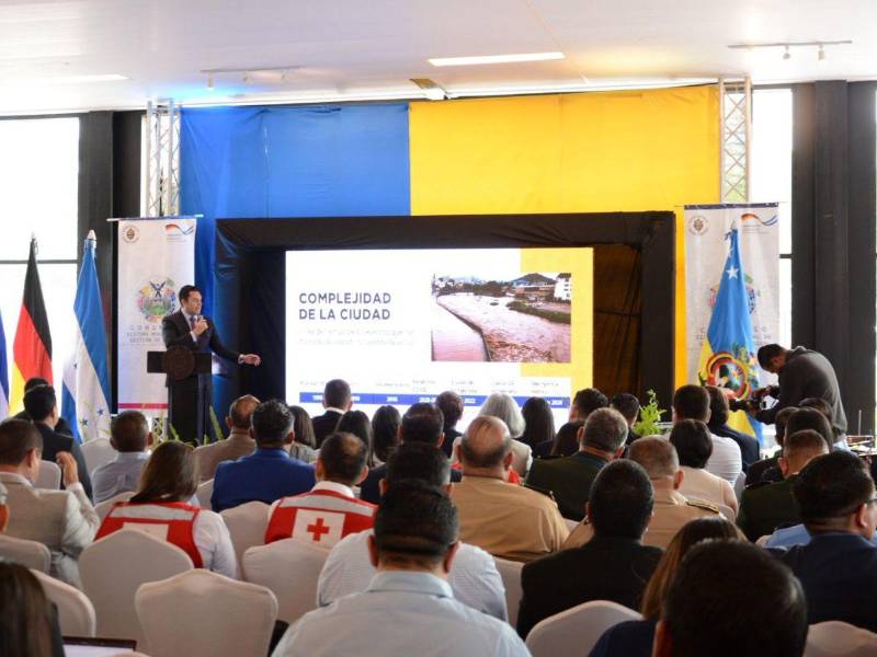 El encuentro reunió a representantes de gobiernos locales, organismos de cooperación, academia y organizaciones comunitarias.