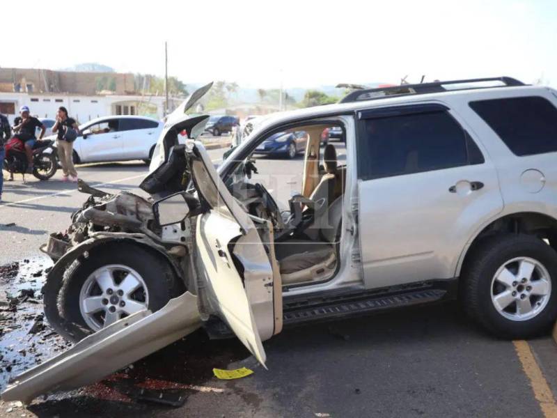 Así quedó el vehículo en el que viajaba Rubén Matamoros junto a su familia el 30 de marzo de 2024.