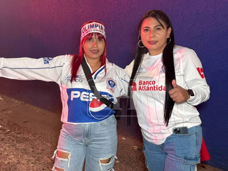 Imágenes del desarrollo del partido.