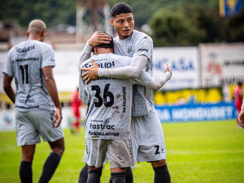 Real España derrota a Estrella Roja en Danlí en estreno del español Juan Ignacio Martínez