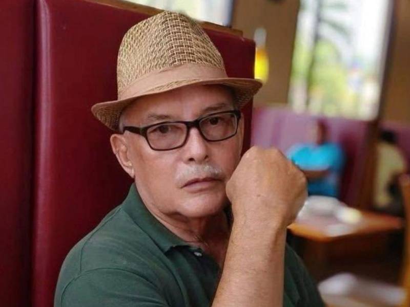 Fotografía en vida del abogado José Roberto Cárdenas.