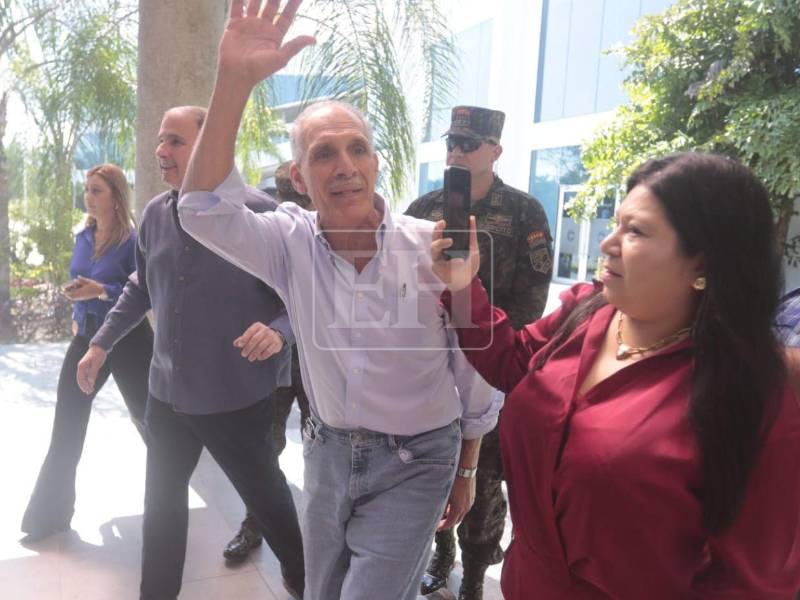 Nasry Asfura estuvo este 8 de enero reunido con empreso del departamento de Cortés.