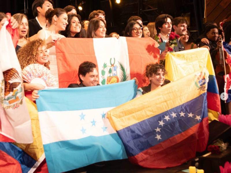 En marzo de 2026, Honduras estuvo presente por primera vez en Ídolos Latinos, de la mano de Ludwing Izaguirre.