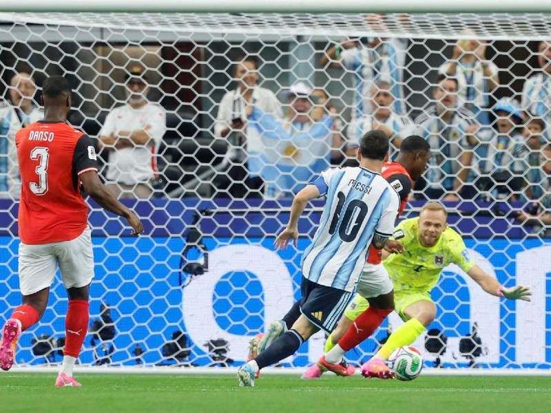 Imágenes del desarrollo del partido.m