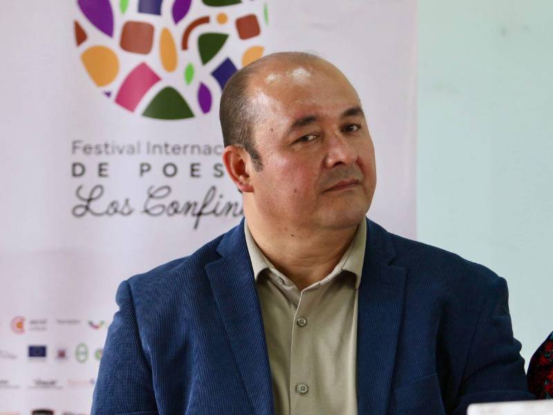 Tenemos el premio nacional de poesía más amado y esperado del país, admite el poeta y gestor cultural que ha hecho de Gracias, Lempira, la casa del festival.