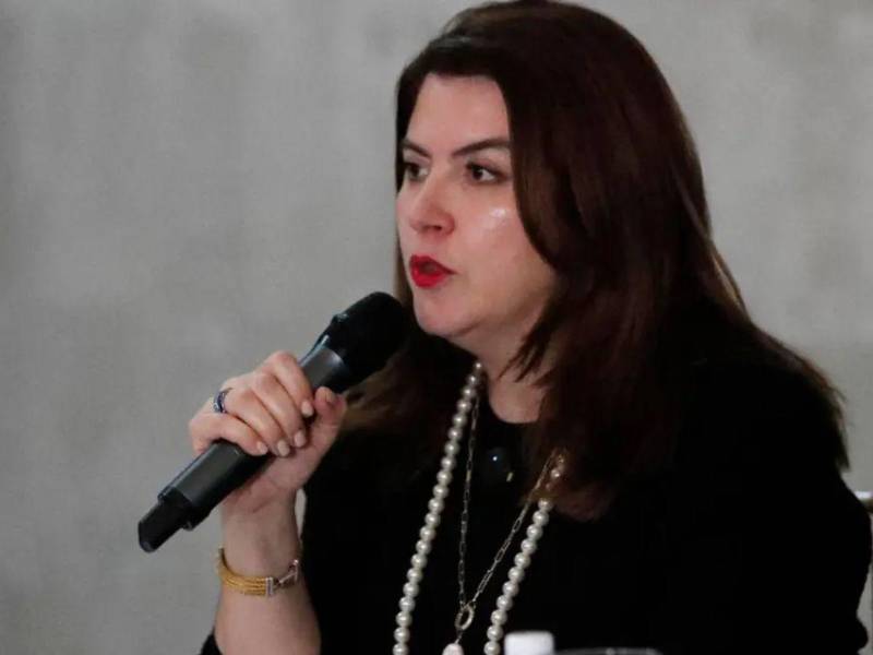 López afirmó que le genera “risa” e “hilaridad” el recurso legal promovido por la PGR, ya que, a su criterio, no existe ninguna situación que justifique la intervención judicial.