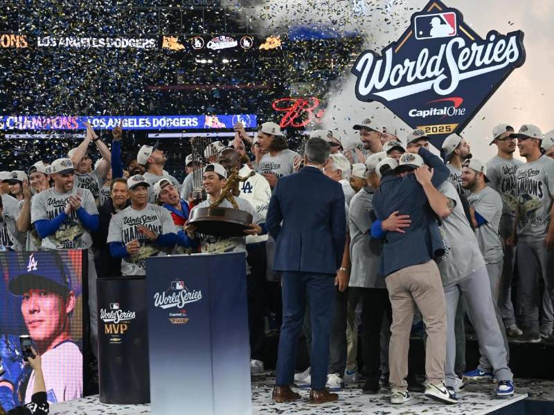Dodgers ganan las Grandes Ligas por segundo año consecutivo ante Azulejos de Toronto