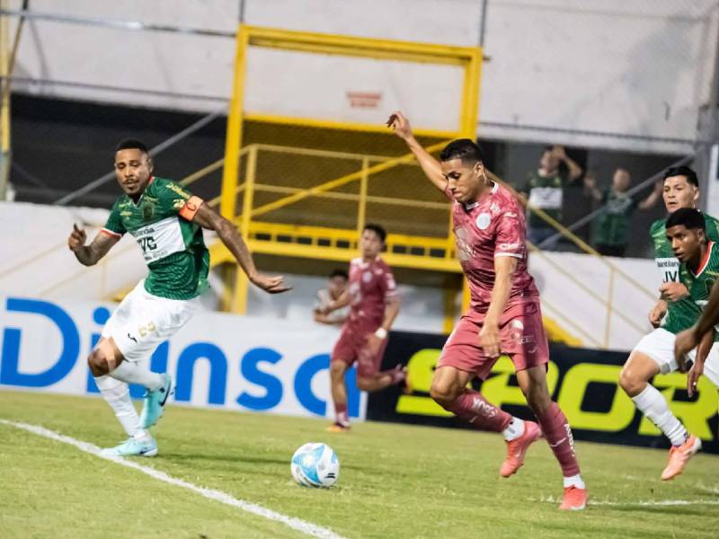 Imágenes del desarrollo del partido.