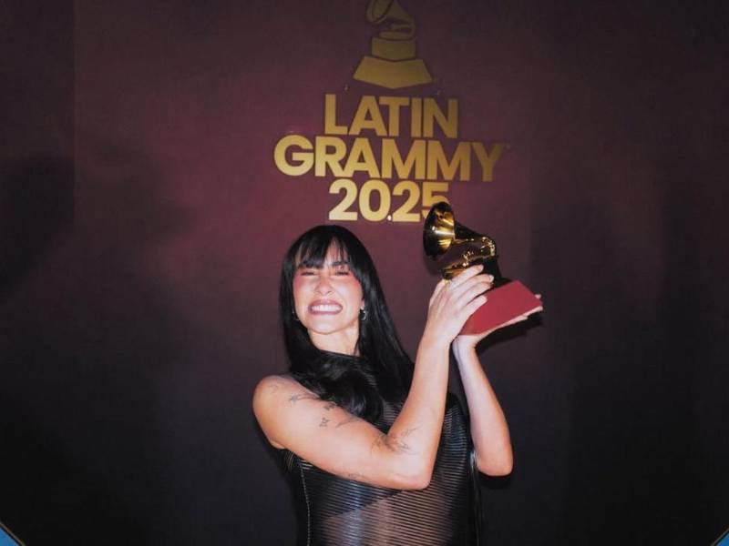 Muchas gracias por este momento, porque no me lo creo, dijo Aitana al obtener su gramófono.