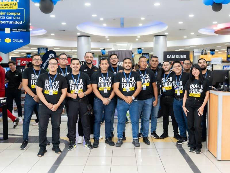 La Curacao y RadioShack lanzan ofertas imperdibles en la Temporada Black