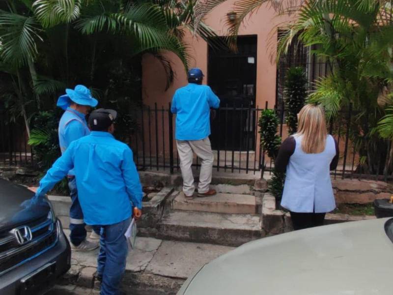 Las autoridades intensificaron inspecciones por desperdicio de agua potable y aplicaron sanciones económicas en el Distrito Central.