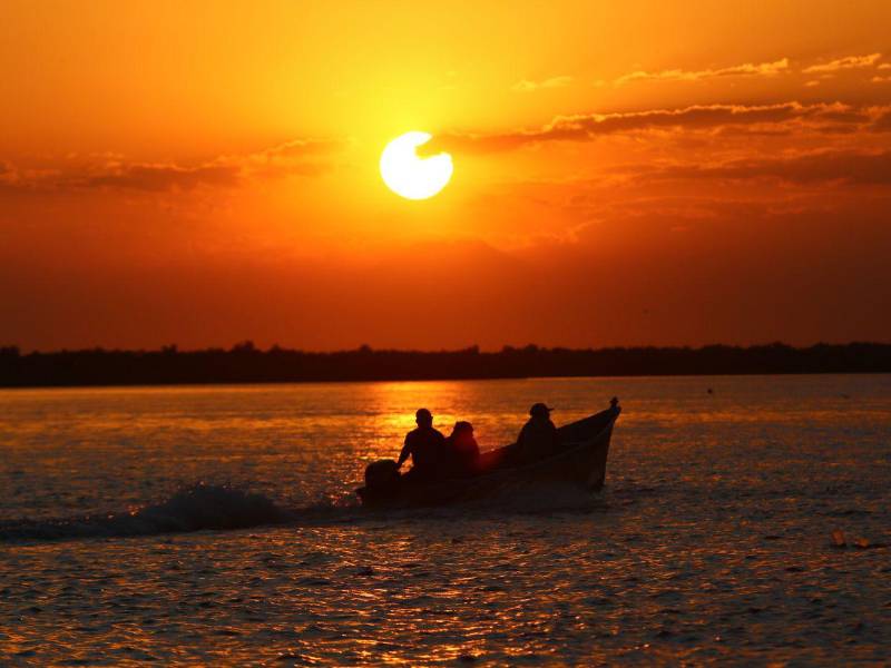 Las maravillas del sur de Honduras esperan a miles de turistas en el feriado de Semana Santa. Los atardeceres forman parte de los atractivos turísticos de la zona.