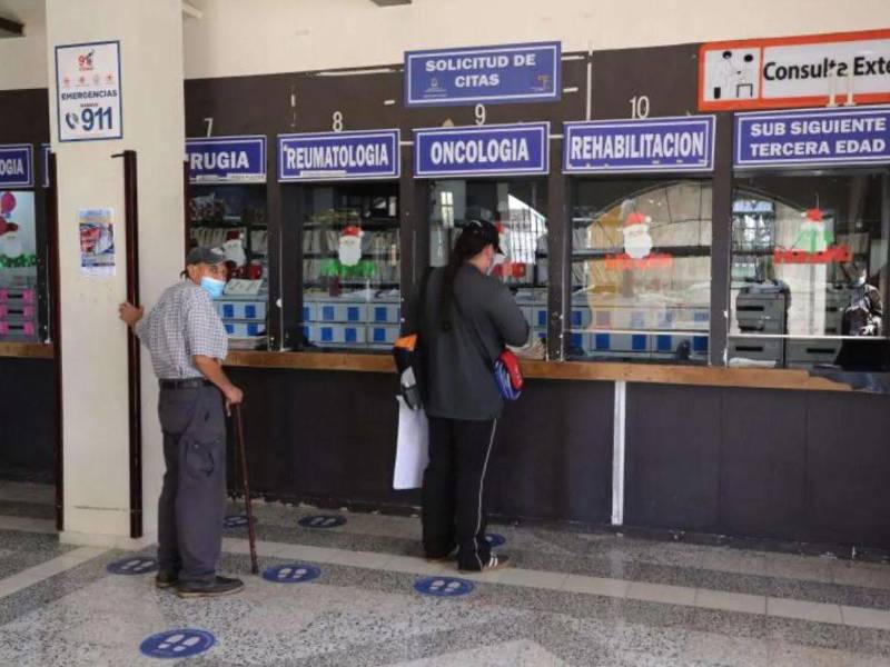 El sistema de salud hondureño recibe apoyo internacional con una brigada de Israel que realizará cirugías de ojos gratuitas en el Hospital San Felipe.