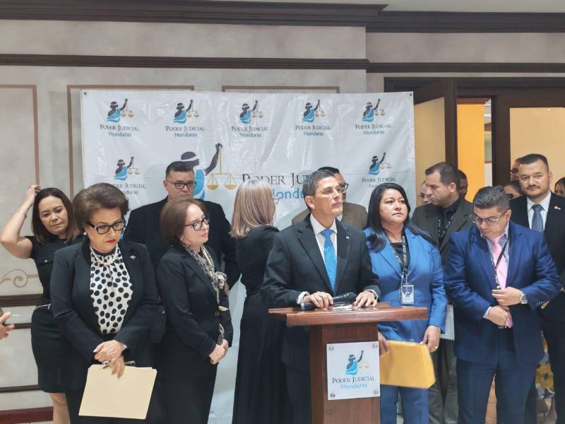 Los miembos que integren el consejo de la Judicatura tendrán responsabilidades relacionadas con nombramientos, ascensos, concursos y disciplina del personal.