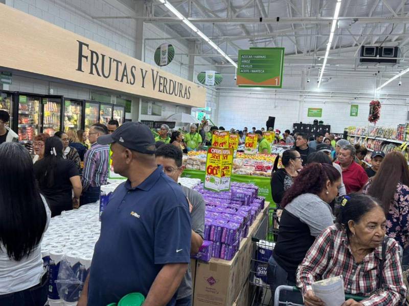 La Colonia inaugura su tienda número 70 en la salida al sur de Tegucigalpa