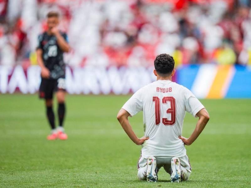 Los jugadores de Qatar terminaron con profunda pena por lo sucedido.