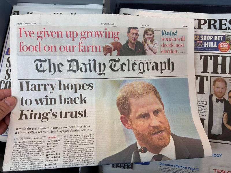 El silencio entre el rey Carlos y el príncipe Harry se prolonga dos semanas