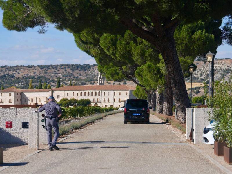 Vista de la entrada de la Abadía Retuerta en Sardón de Duero (España), donde se celebró la boda de Stella del Carmen Banderas.