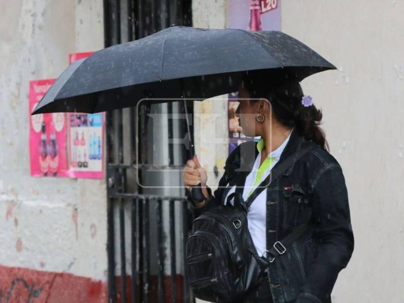 Estas medidas entraron en vigencia a partir de las 6:00 p.m. de este sábado 10 de octubre y se extenderán durante 48 horas.