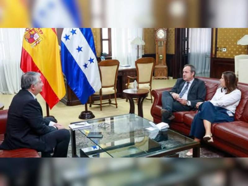 También se informó que el presidente Nasry Asfura será invitado a reunirse con empresarios españoles en septiembre, previo a una cumbre en España, con el objetivo de fortalecer las relaciones económicas entre ambos países.