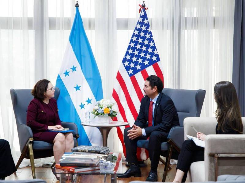 La embajada de Estados Unidos en Honduras quedará bajo el mando de un encargado de Negocios.