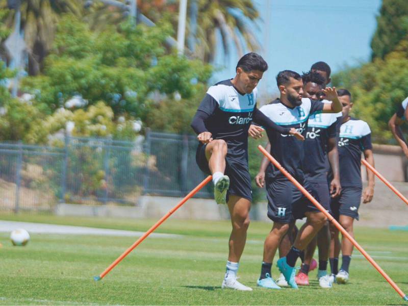 La Selección trabajó con mucha intensidad en su penúltima práctica en California, previo al viaje hacia Glendale.