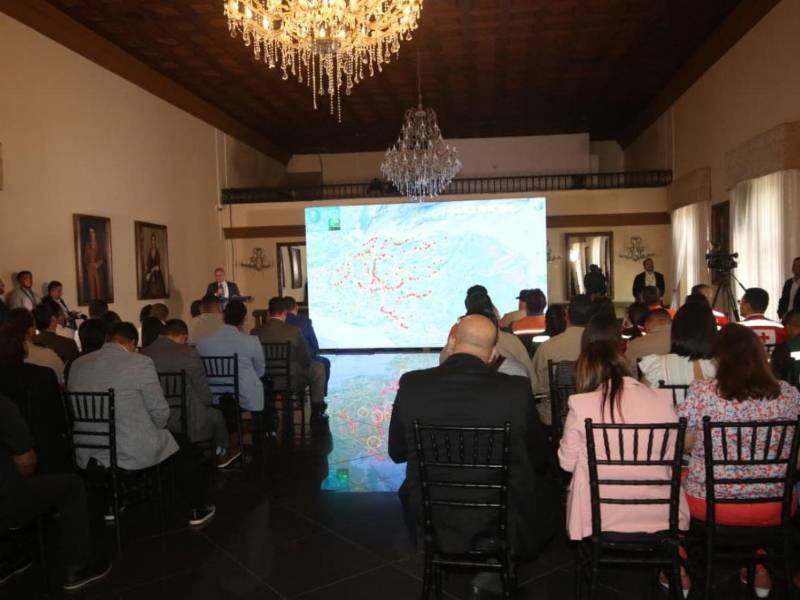 En Casa Presidencial fue presentado el plan para Semana Santa.