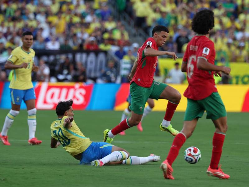 Brasil se ha encontrado ante una Marruecos que le ha ocupado bien los espacios.