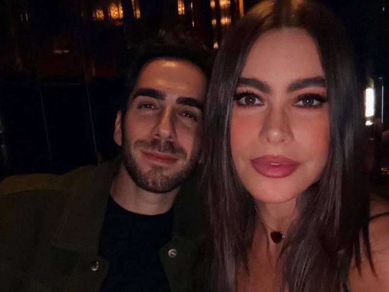 Sofía Vergara ha confirmado públicamente su relación con el empresario estadounidense Douglas Chabbott mediante una publicación en Instagram que acumuló más de 127.000 me gusta en pocas horas.