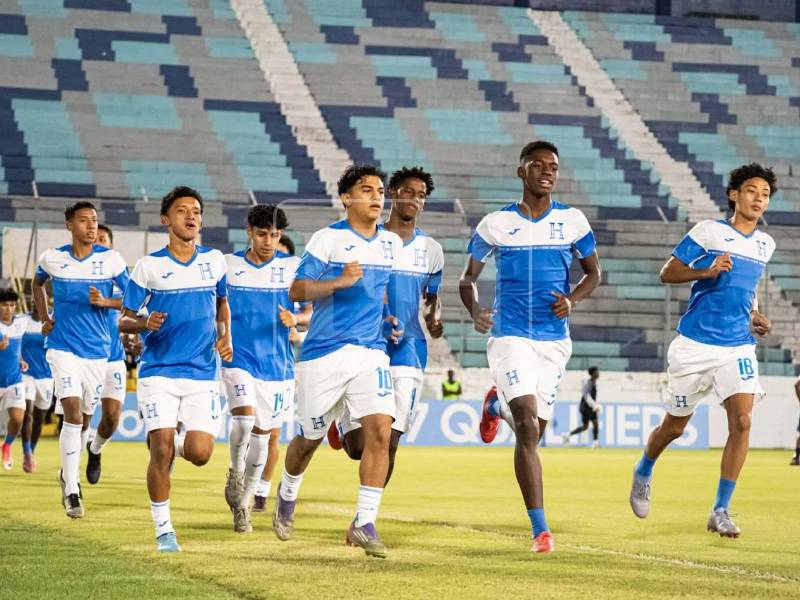 La Bicolor ganó por marcador de 4-2 en su debut ante Guayana.