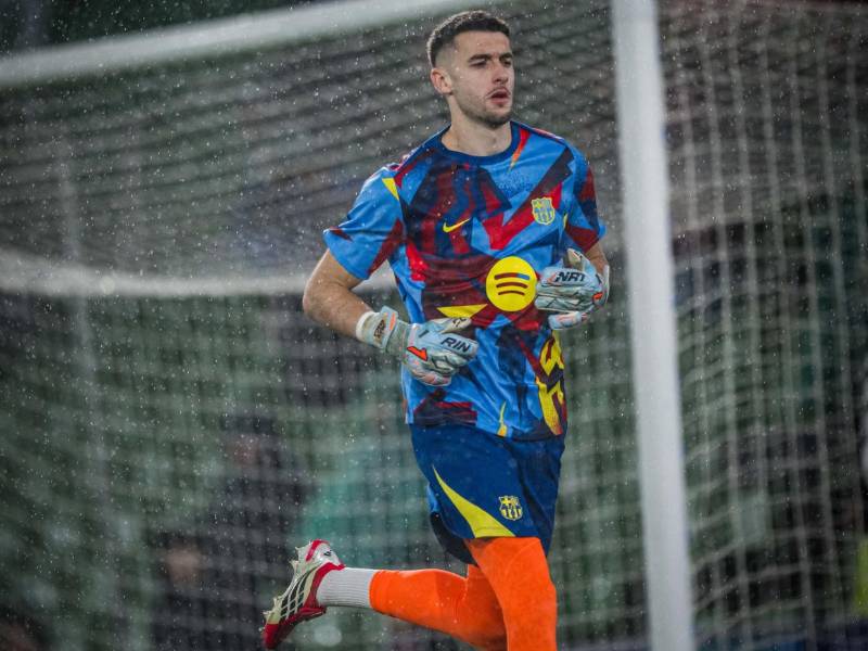 El Barcelona llega al juego ante Racing luego de ganar la Supercopa de España.