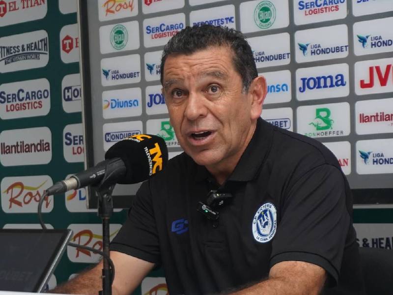Entrenador de Liga Nacional está en la cuerda floja tras malos resultados en el Apertura 2025