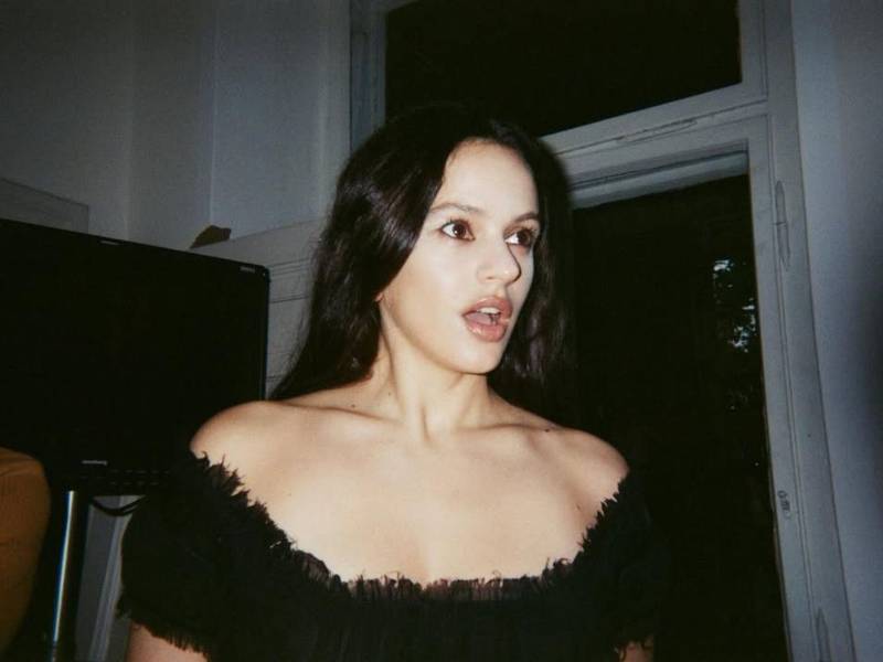 Desde la vuelta de Pulp tras 24 años de silencio con 'More', hasta la cruda honestidad de Lily Allen en 'West End Girl' y la artesanía analógica de Natalia Lafourcade.