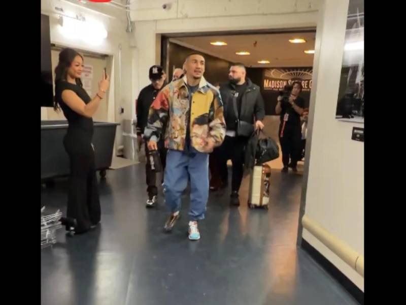 Teófimo López llegó al Madison Square Garden escuchando Empire State Of Mind.