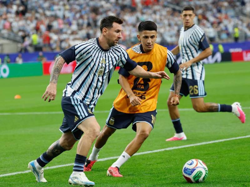 Imágenes del desarrollo del partido.