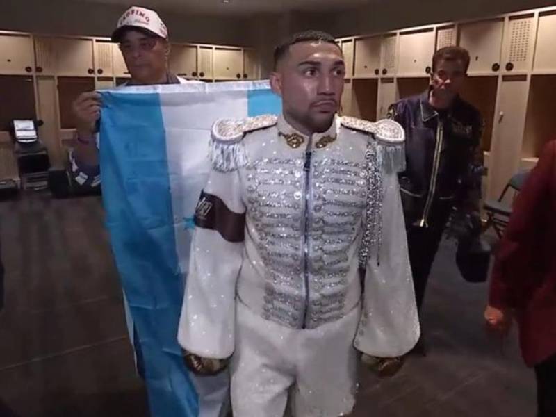 Teófimo López busca quitarle el cinturón de peso welter de la WBAa Rolly Romero.