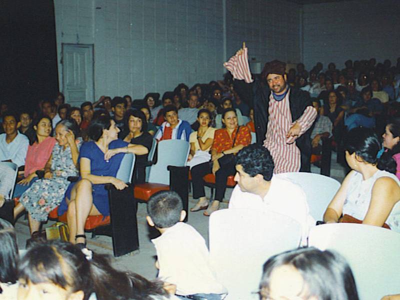 “El marqués de tuti fruti”, dramaturgia y dirección de Rafael Murillo Selva (1997).