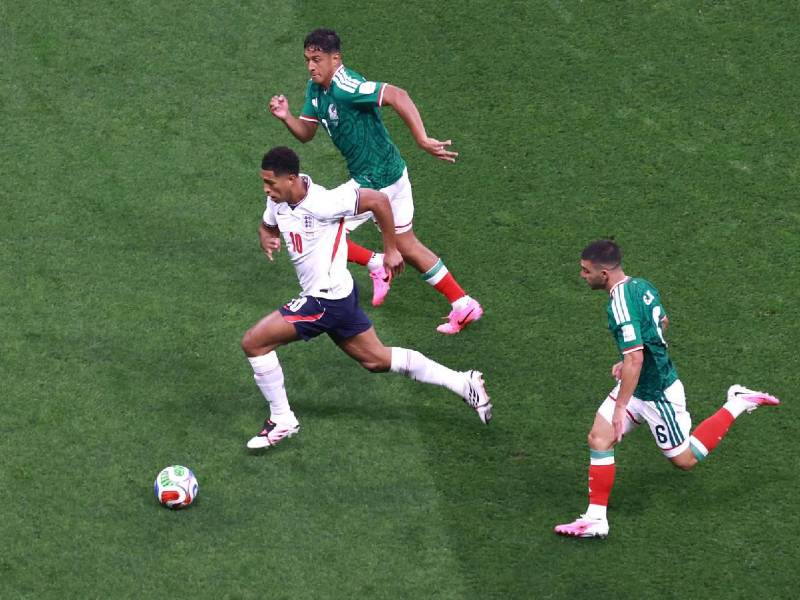 Imágenes del desarrollo del partido.